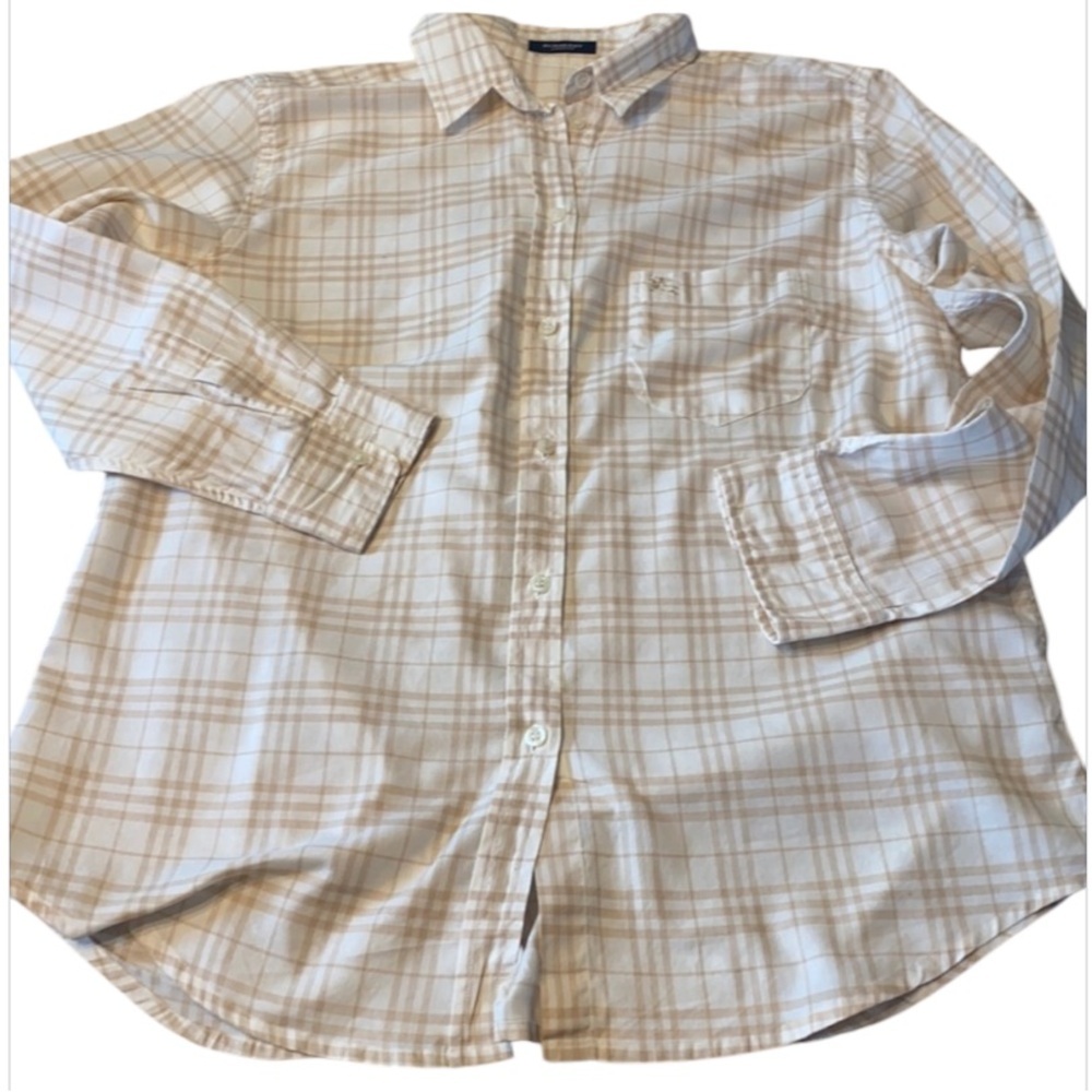 BURBERRY long  sleeve button down shirt